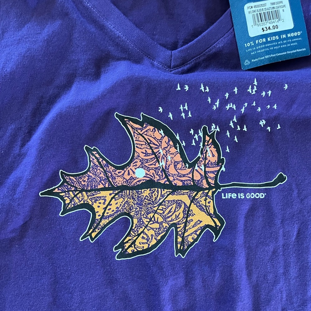 NEW woman’s medium Long Sleeve Shirt LIFE IS GOOD purple leaf crusher - Picture 3 of 7